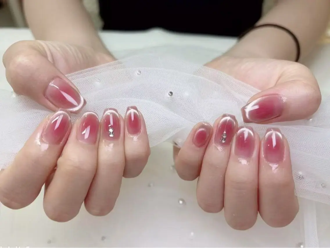 ネイル ハンドネイル L&Y Nail salonのネイルデザイン