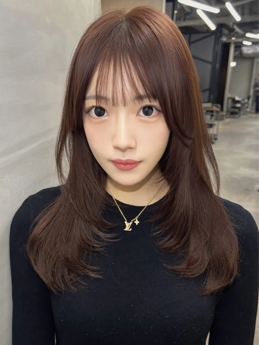 ミディアム カラー レイヤーカット カット ヘアカラー トリートメント ベテラン美容師が対応 /髪質改善/縮毛矯正のヘアスタイル