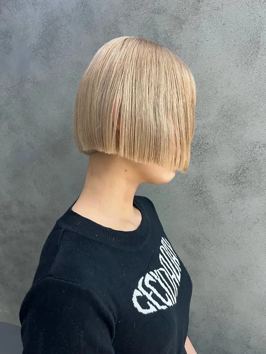 カラー ウルフ🦋顔まわり ❤︎ ͛めいのヘアスタイル