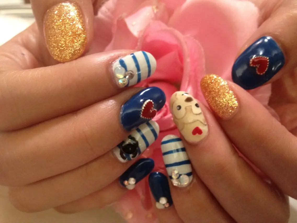セミロング eir nailのネイルデザイン