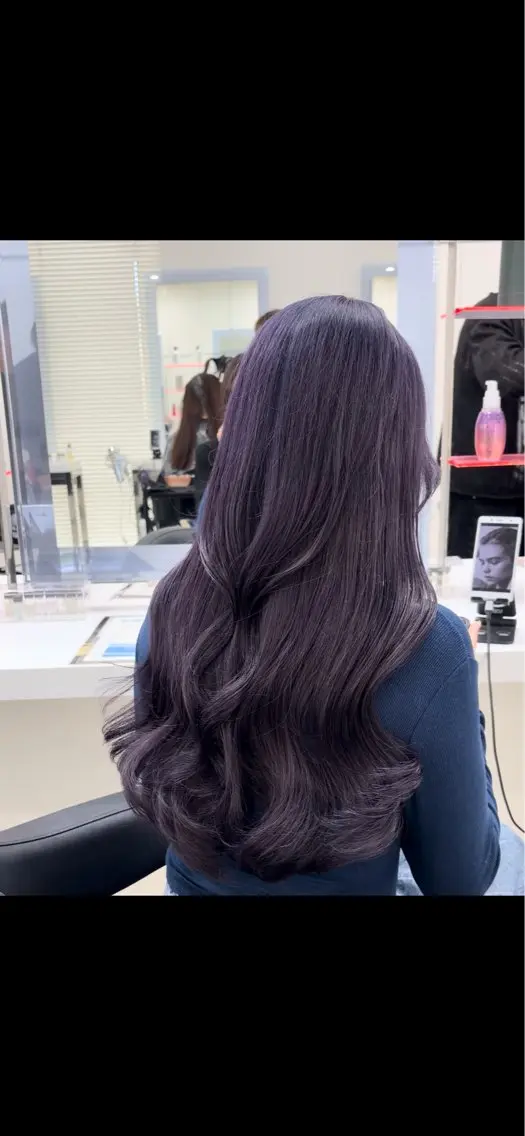 ロング カラー ヘアカラー トリートメント 佐藤 笑瑠のヘアスタイル