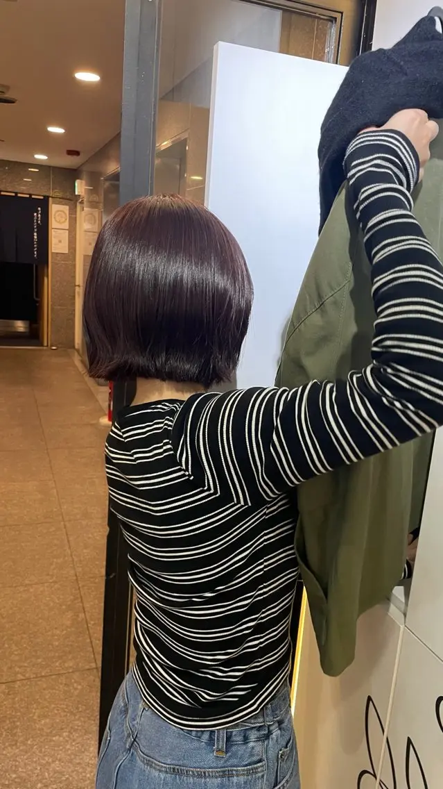 ショート カラー 中下 優光のヘアスタイル