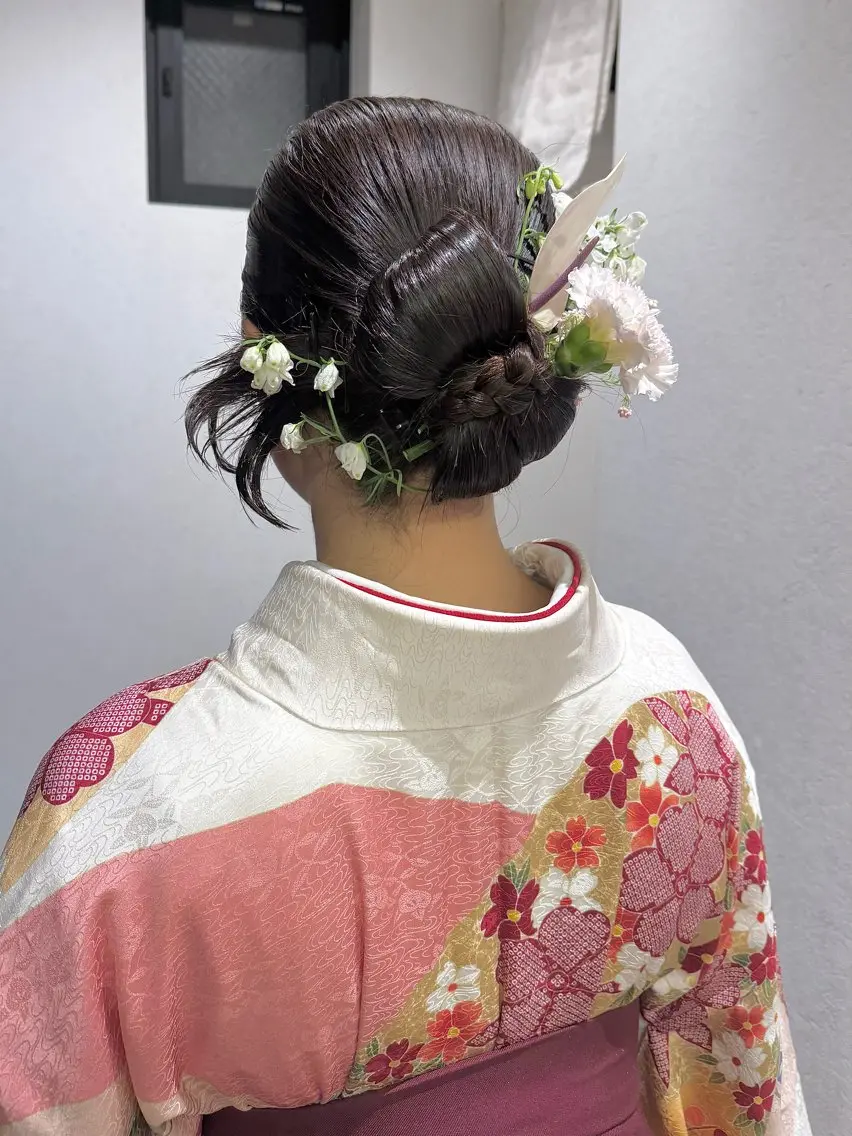 ヘアアレンジ 卒業式のヘアスタイル 着付け 縮毛矯正/エクステ /艶カラー/ひふみのヘアスタイル