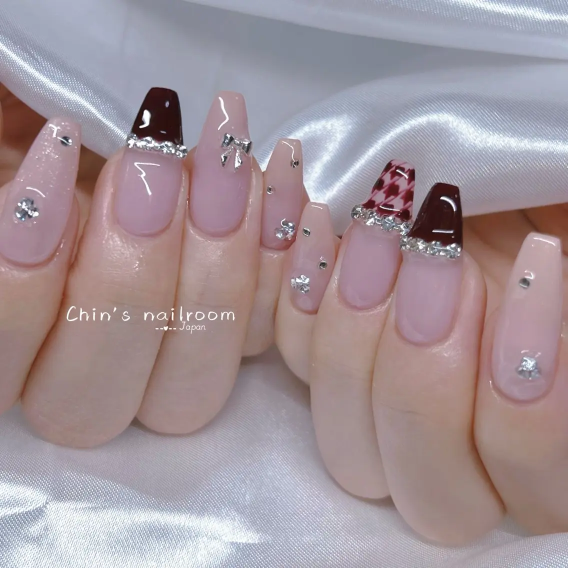 ネイル 韓国ネイル ワンホンネイル Kawaii ChibaNailのネイルデザイン