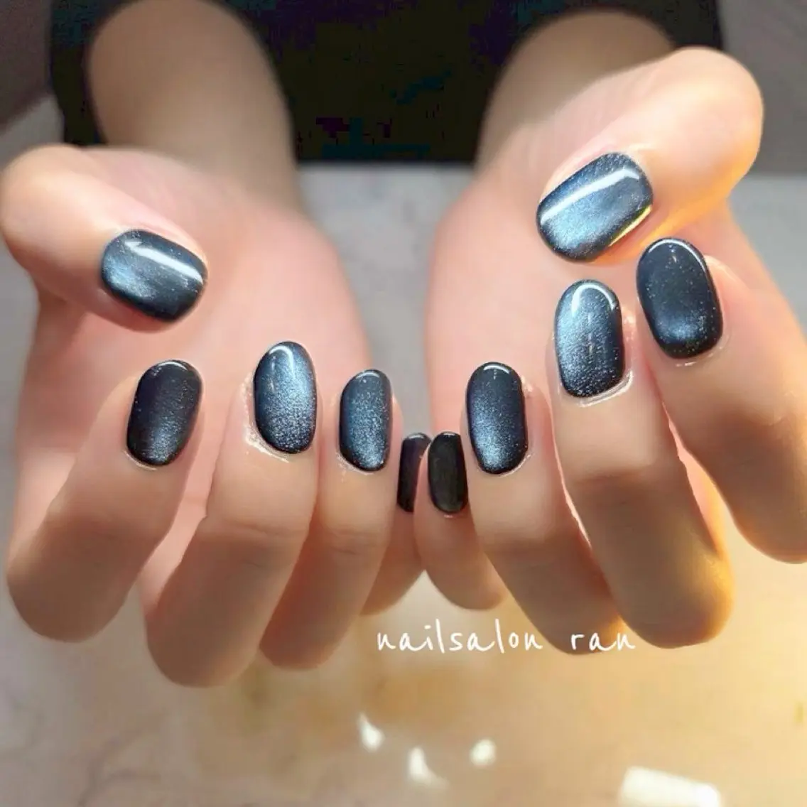 ネイル ブルー マグネットネイル ハンドネイル ハンドケア nailsalon ranのネイルデザイン