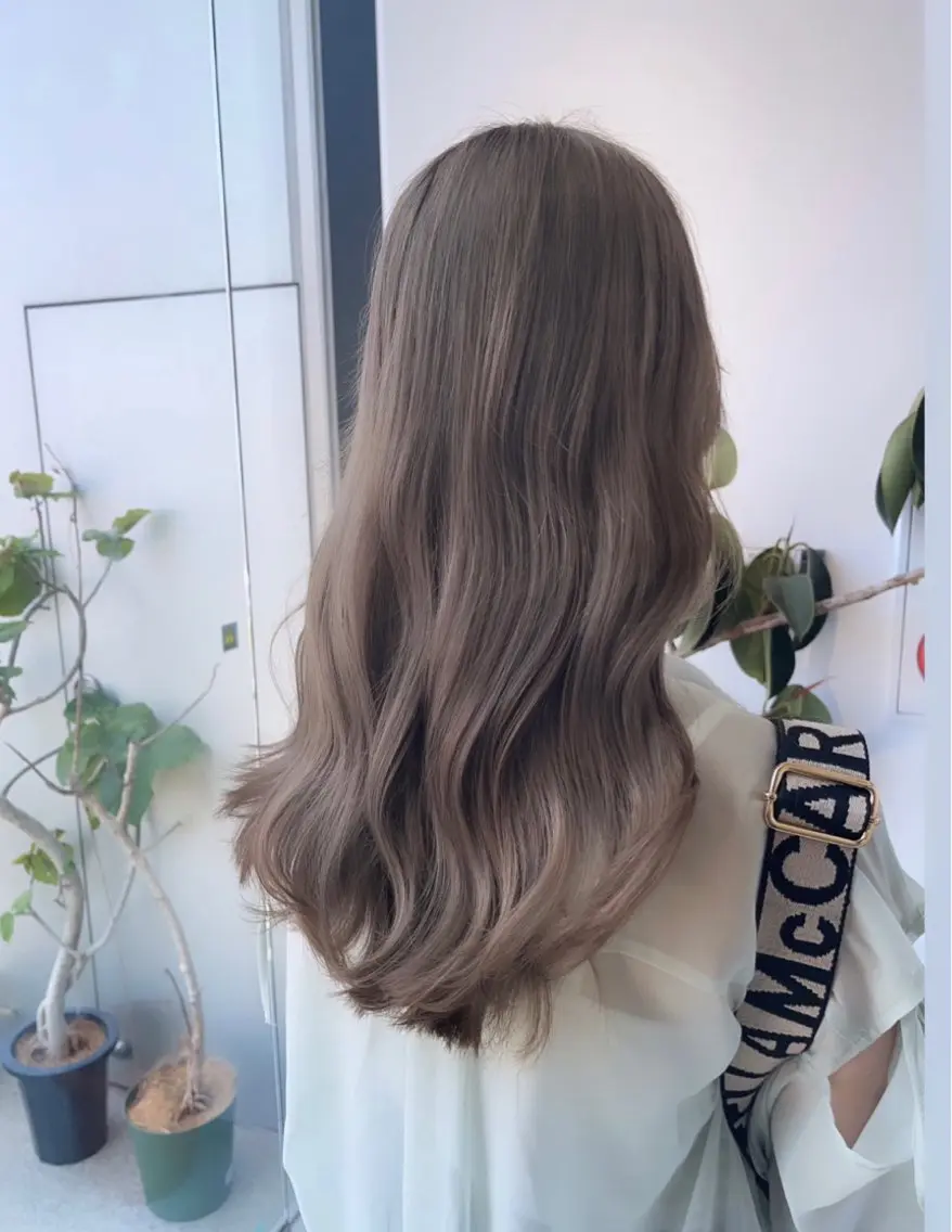 ロング カラー カット ヘアカラー トリートメント 🌫️大人韓国ヘア 🌫️naoyaのヘアスタイル