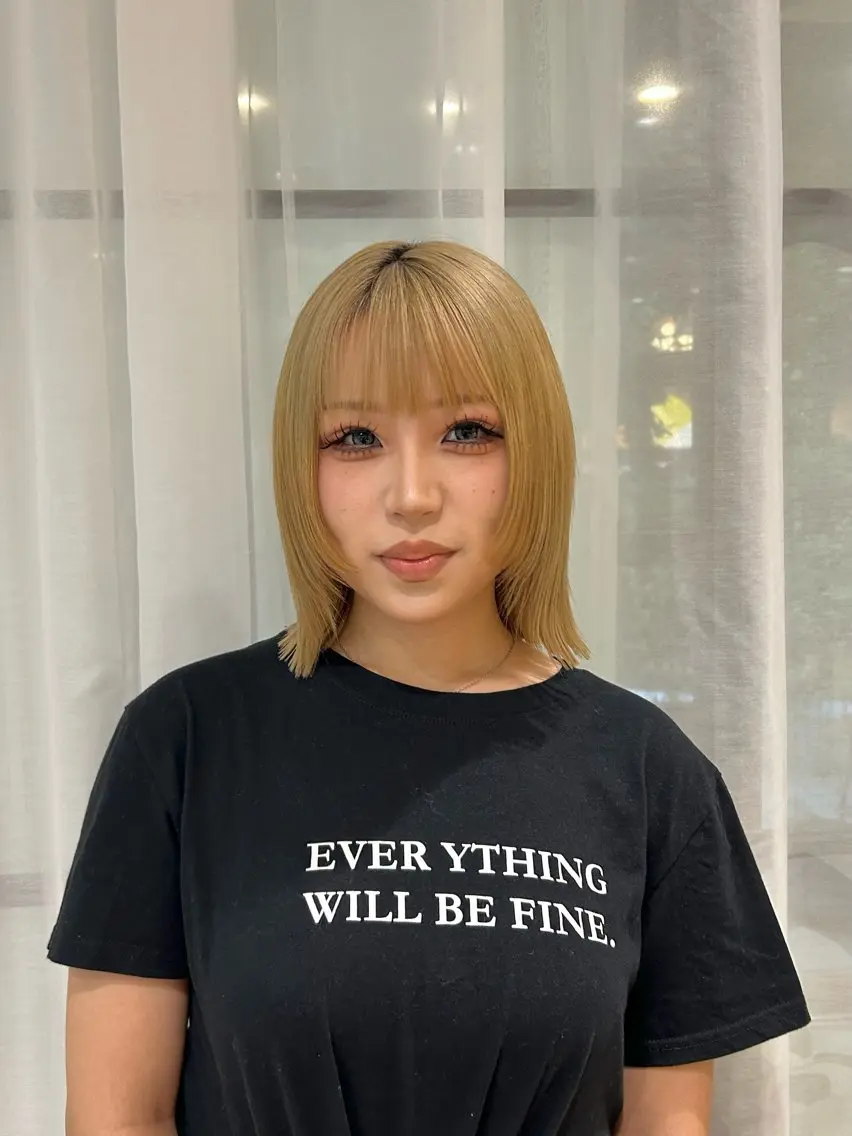 ミディアム ボブレイヤー ボブ レイヤーカット カット nana/ボブ/ レイヤー/梅田のヘアスタイル