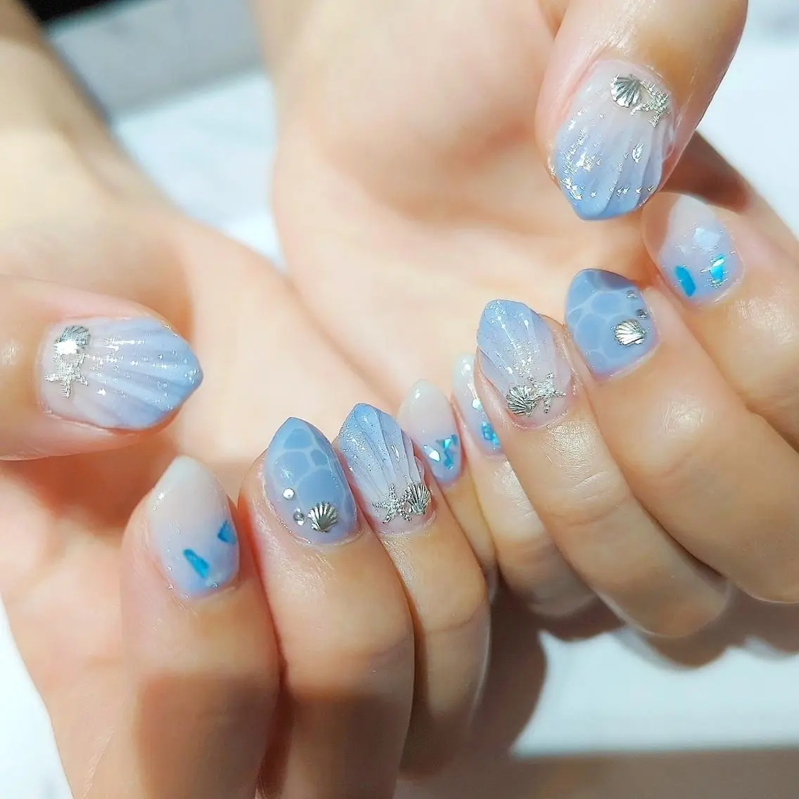 ネイル ハンドネイル あ きのネイルデザイン