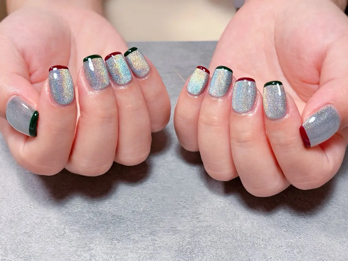 ネイル アートネイル オーロラネイル チークネイル フラッシュネイル フットネイル ハンドネイル ハンドケア 💫ゆか_ Nailartistのネイルデザイン