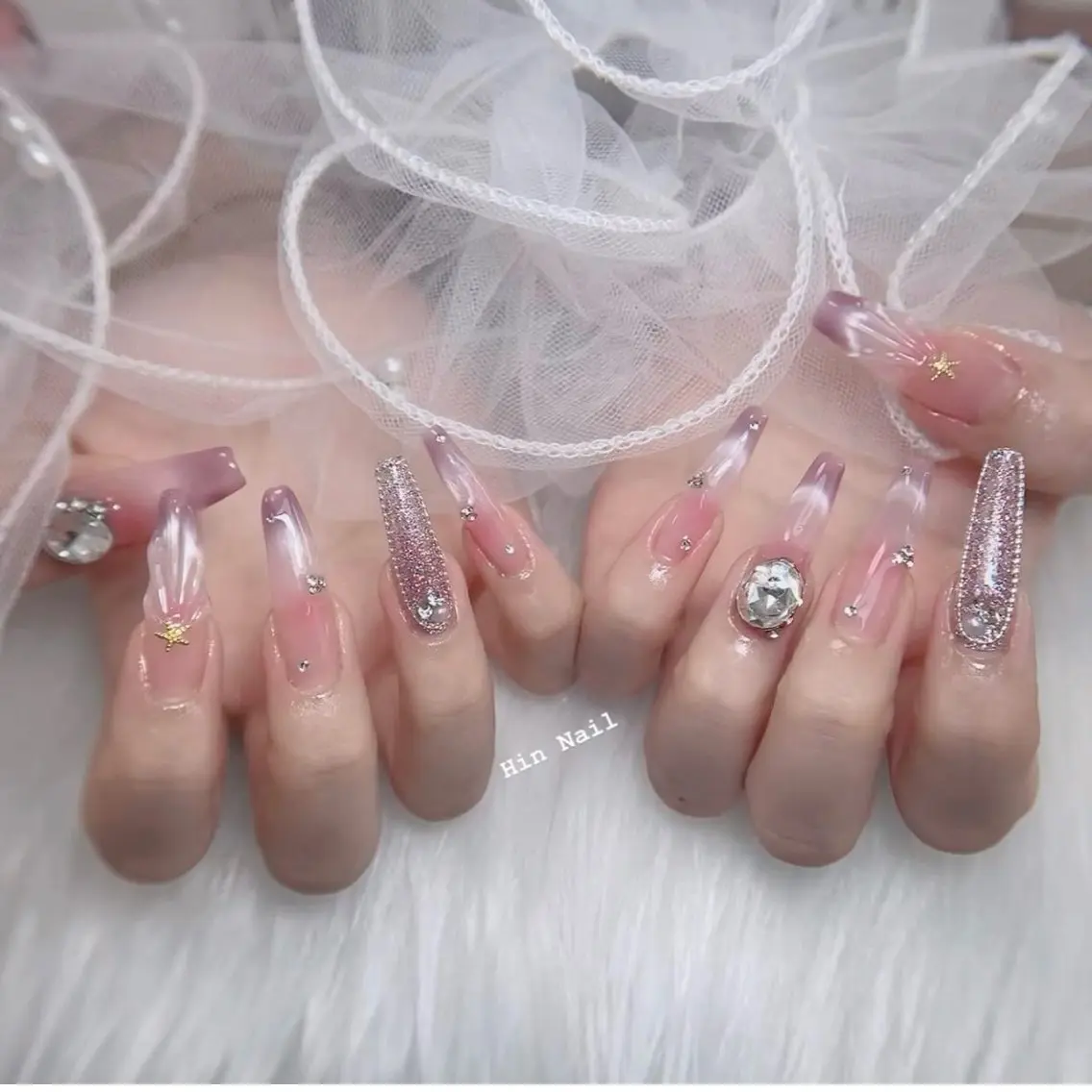 ネイル ハンドネイル HIN NAILのネイルデザイン