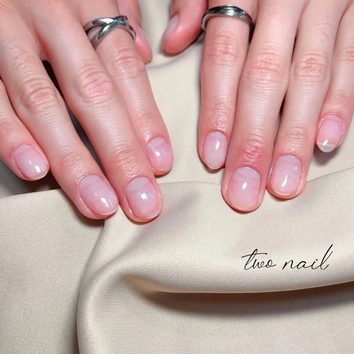 ネイル アートネイル フットネイル ハート ニュアンスネイル ホワイト ハンドネイル two nailのネイルデザイン