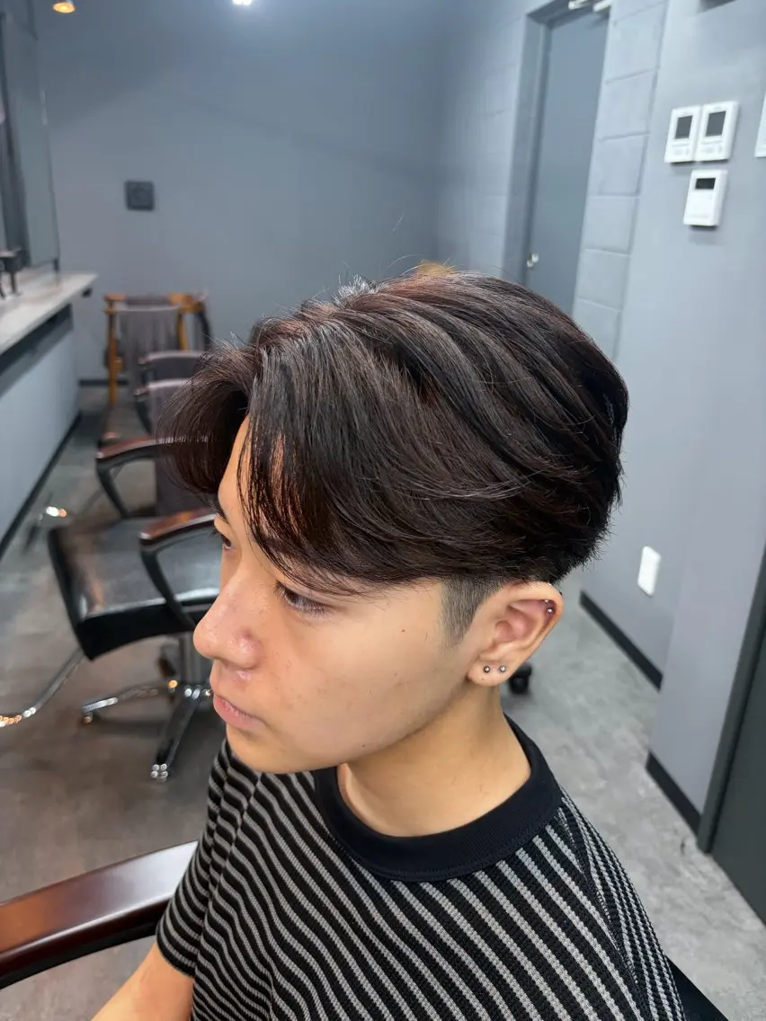 ミディアム カット パーマ 宮本 涼太郎のヘアスタイル