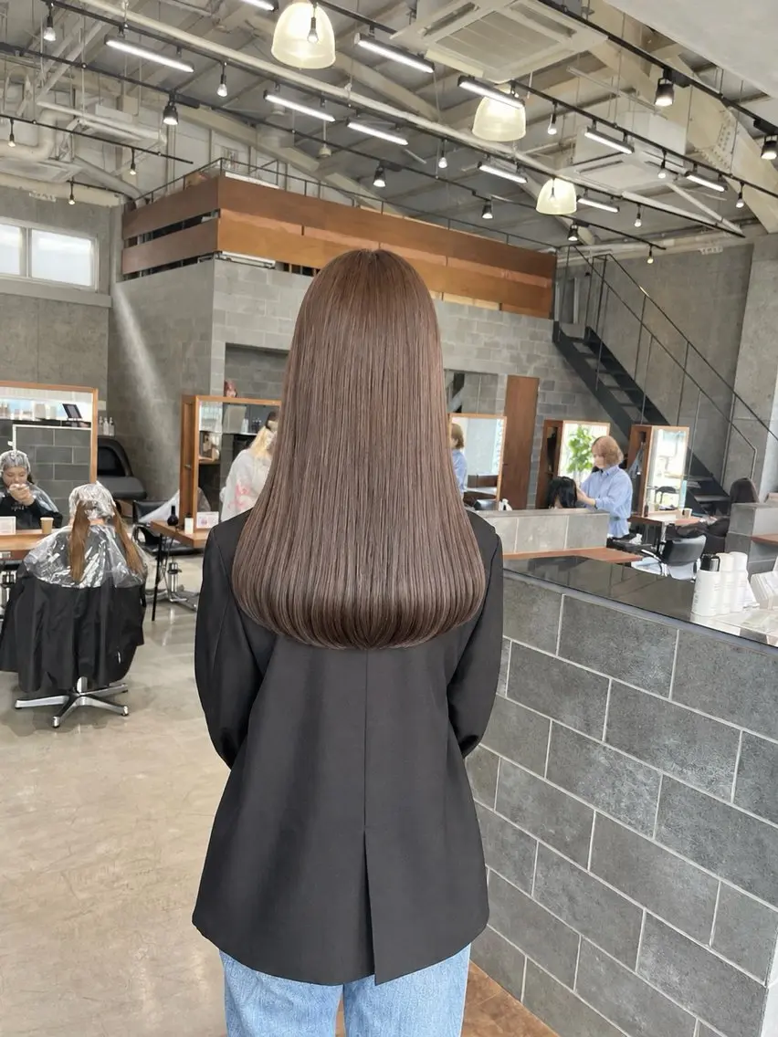 ロング カラー ベージュカラー カット ヘアカラー トリートメント ヒラノホナミ 艶髪/顔周りレイヤーのヘアスタイル