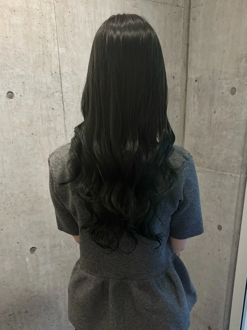 ロング カラー ROCCA hair eje. 千晴のヘアスタイル