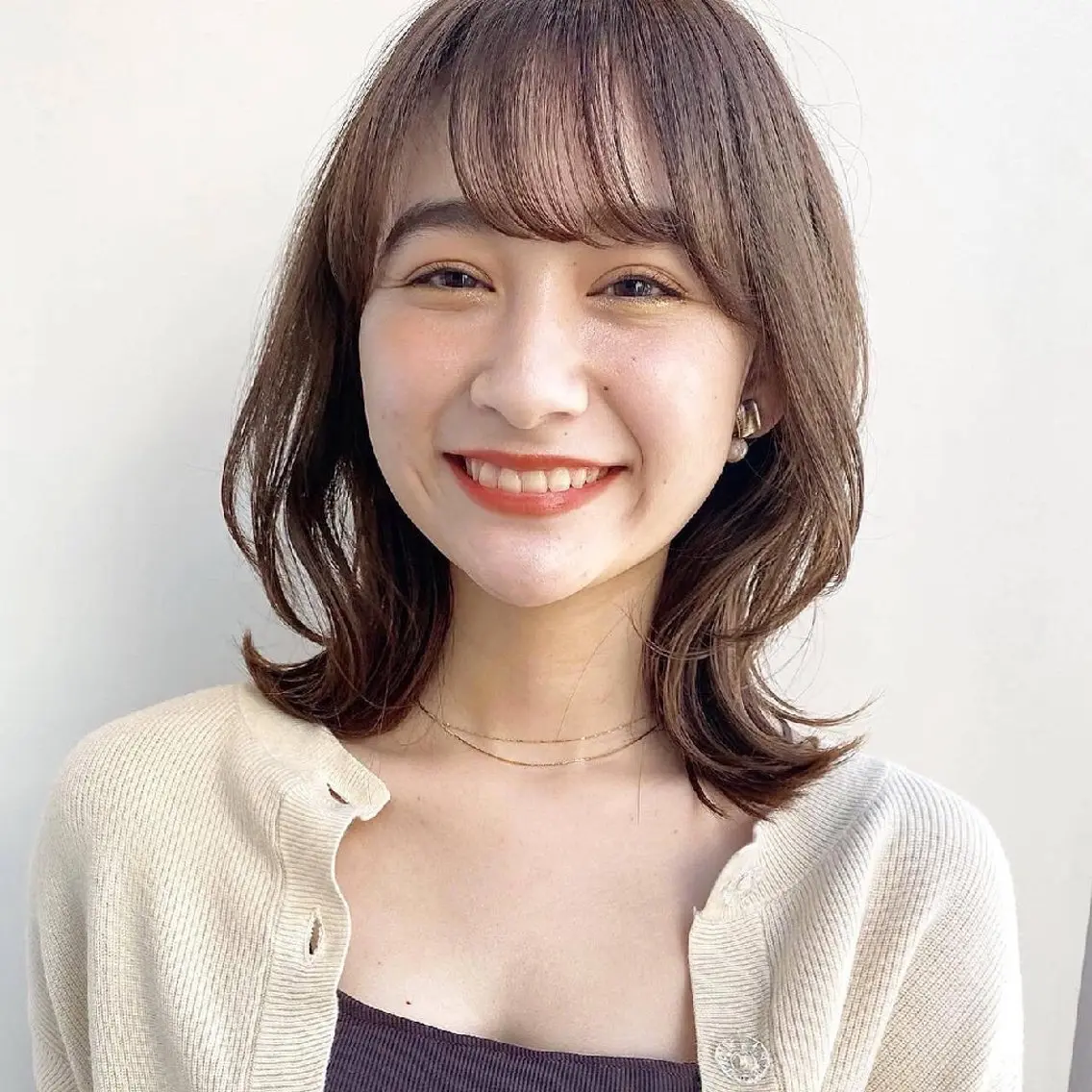 セミロング くびれヘア 石川 大瑚のヘアスタイル