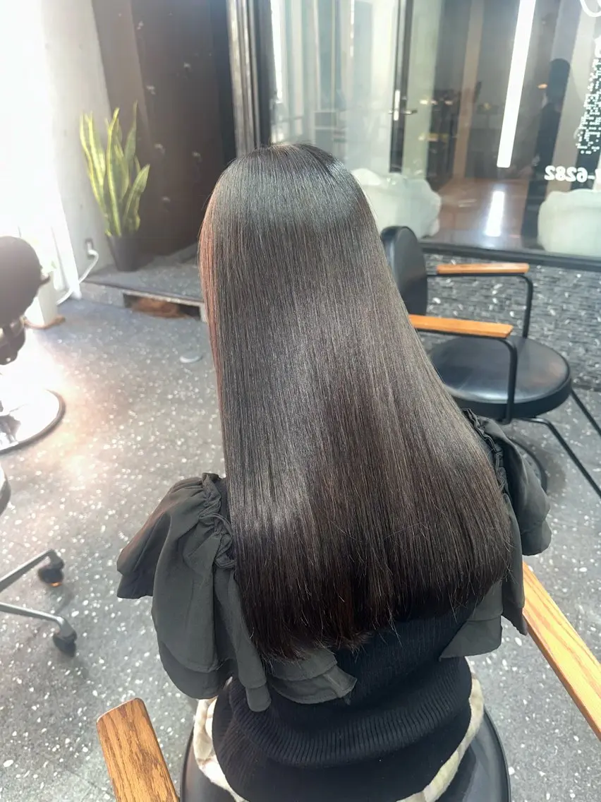 ロング カラー パーマ カット ヘアカラー 縮毛矯正 トリートメント 髪質改善⭐️縮毛矯正 中野⭐️Rinaのヘアスタイル