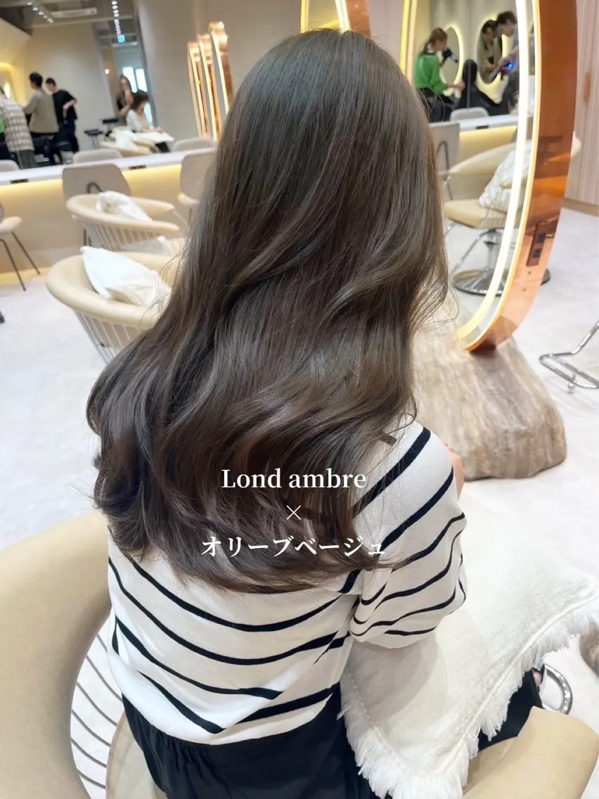 ロング ❤️ブリーチなし💚 ダブルカラー平野実花のヘアスタイル