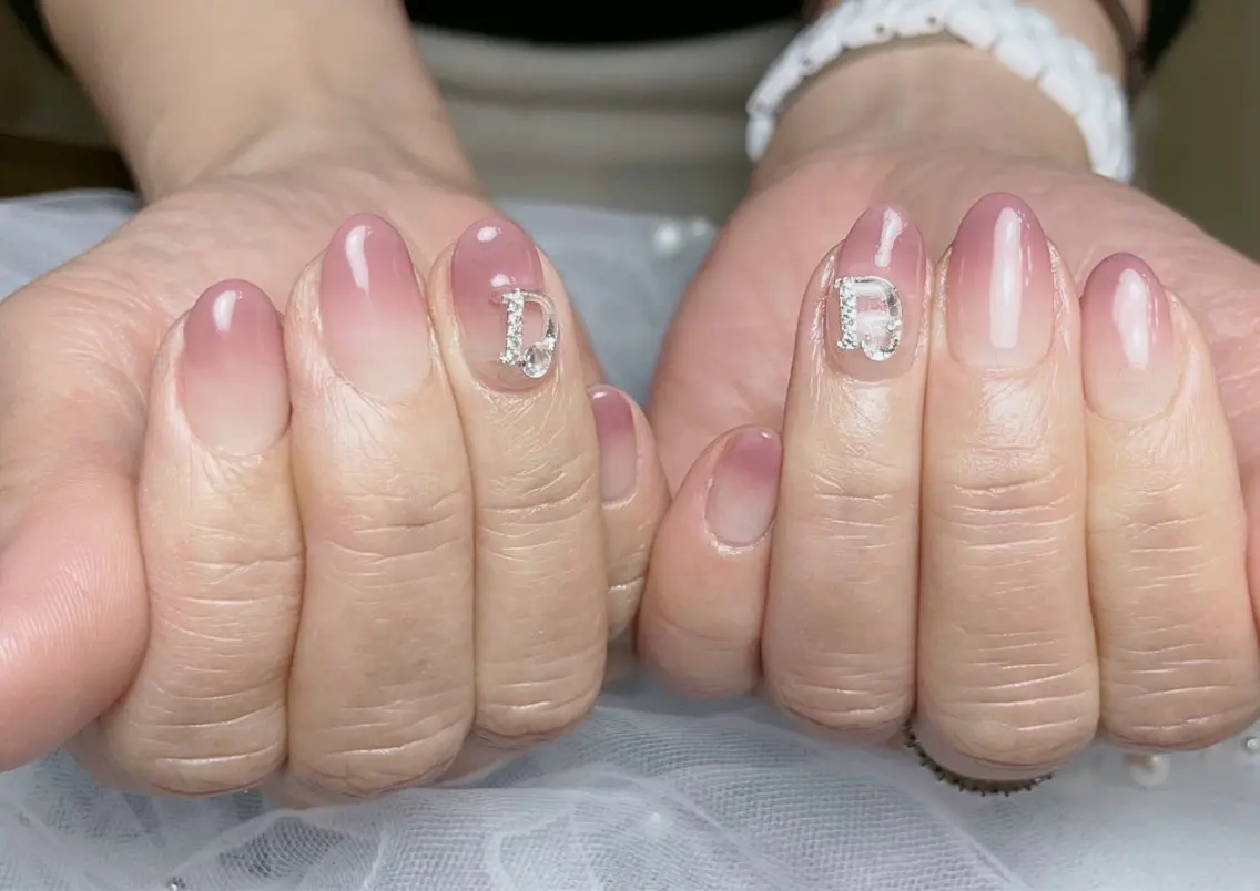 ネイル グラデーション BLANC.nail yuuのネイルデザイン