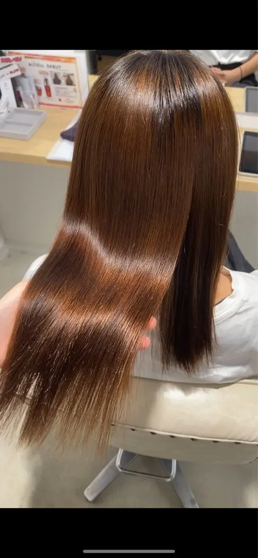 セミロング トリートメント さくらこ/オリーブ カラー/カラーモデルのヘアスタイル