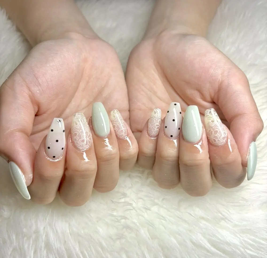 ネイル グリーン レース nail salon Ellisのネイルデザイン