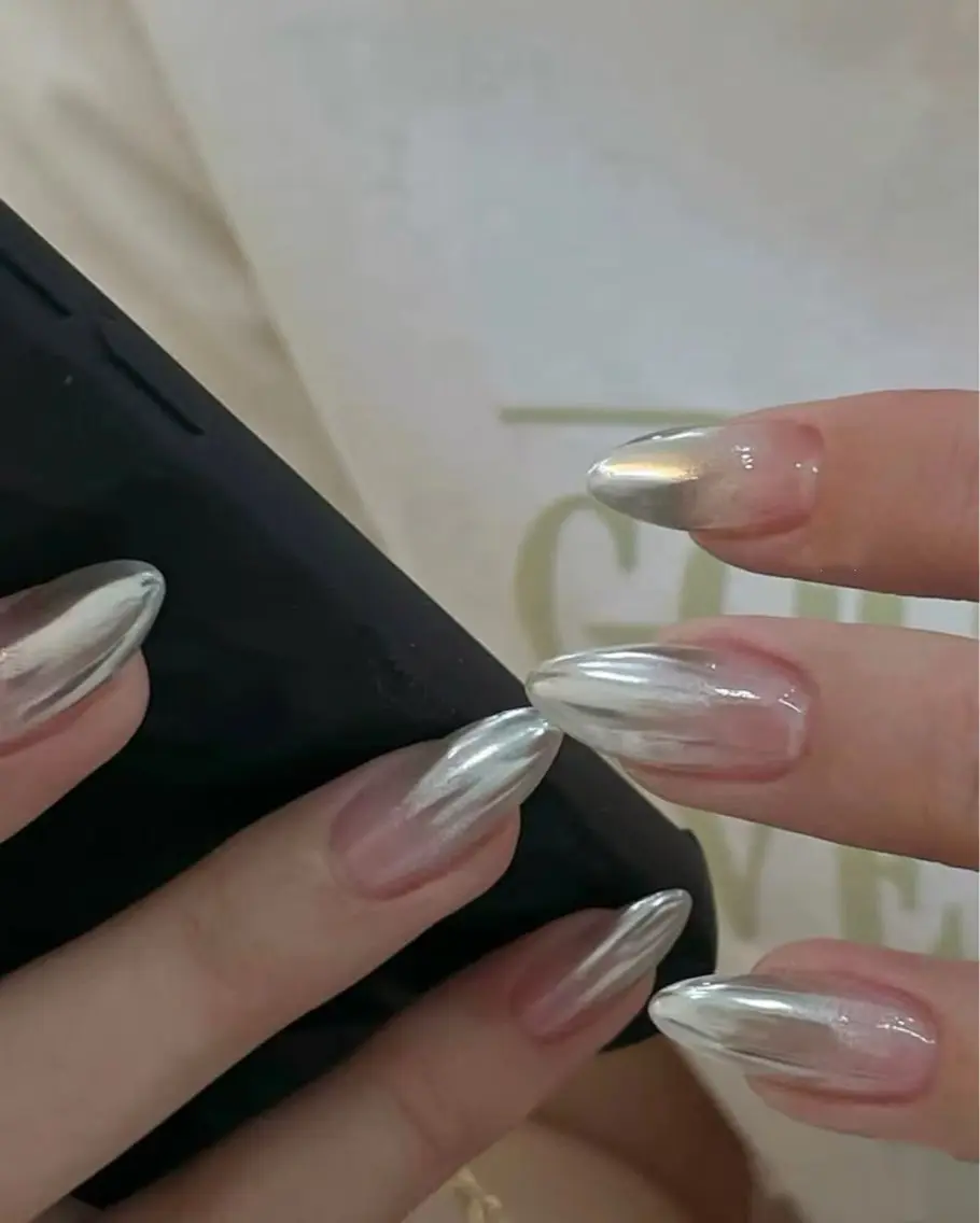 ネイル フラワーネイル フレンチネイル ジェルネイル ガラスフレンチ ハート ハンドネイル BabyYouMi nailのネイルデザイン
