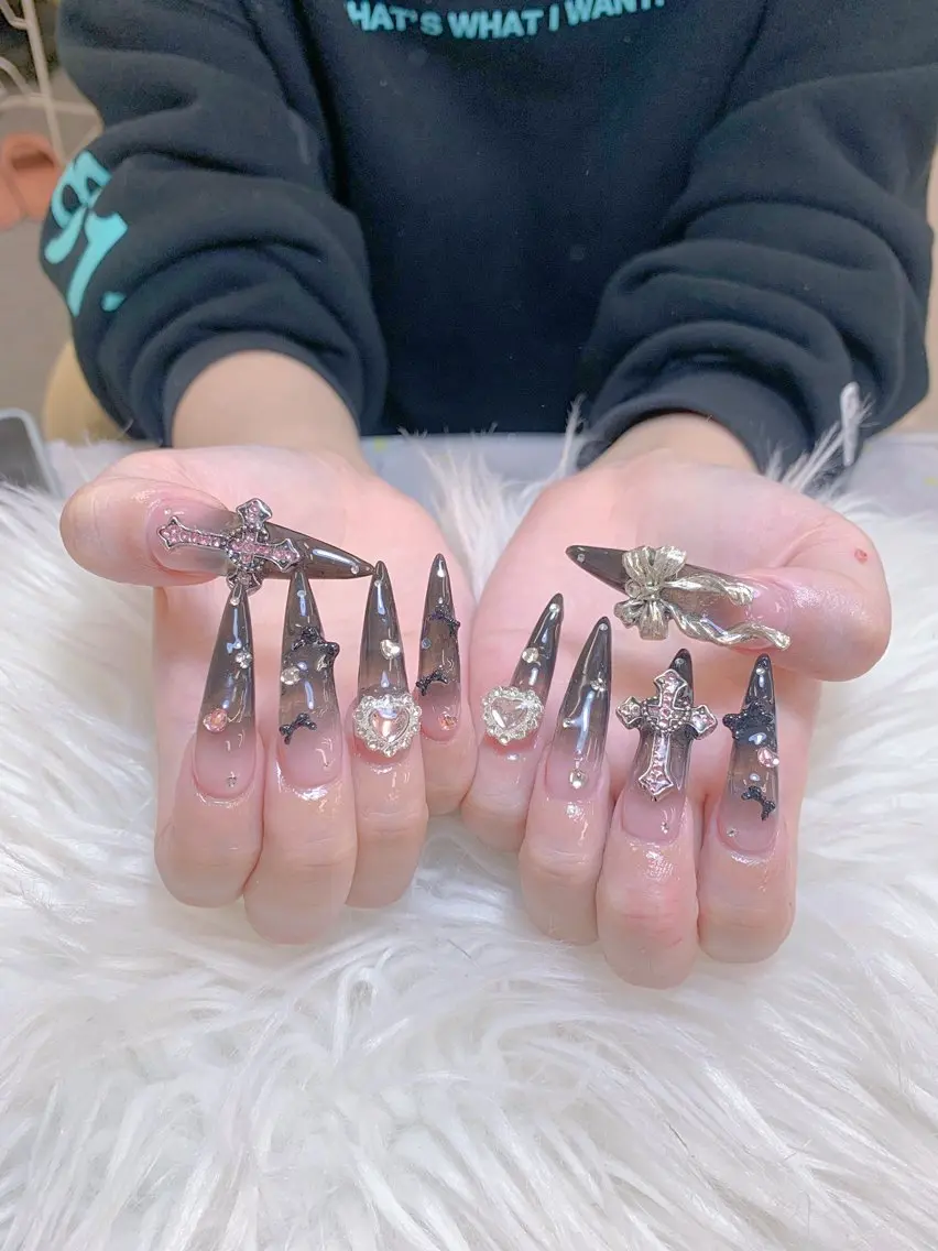 ネイル ハンドネイル Anh 高田馬場のネイルデザイン