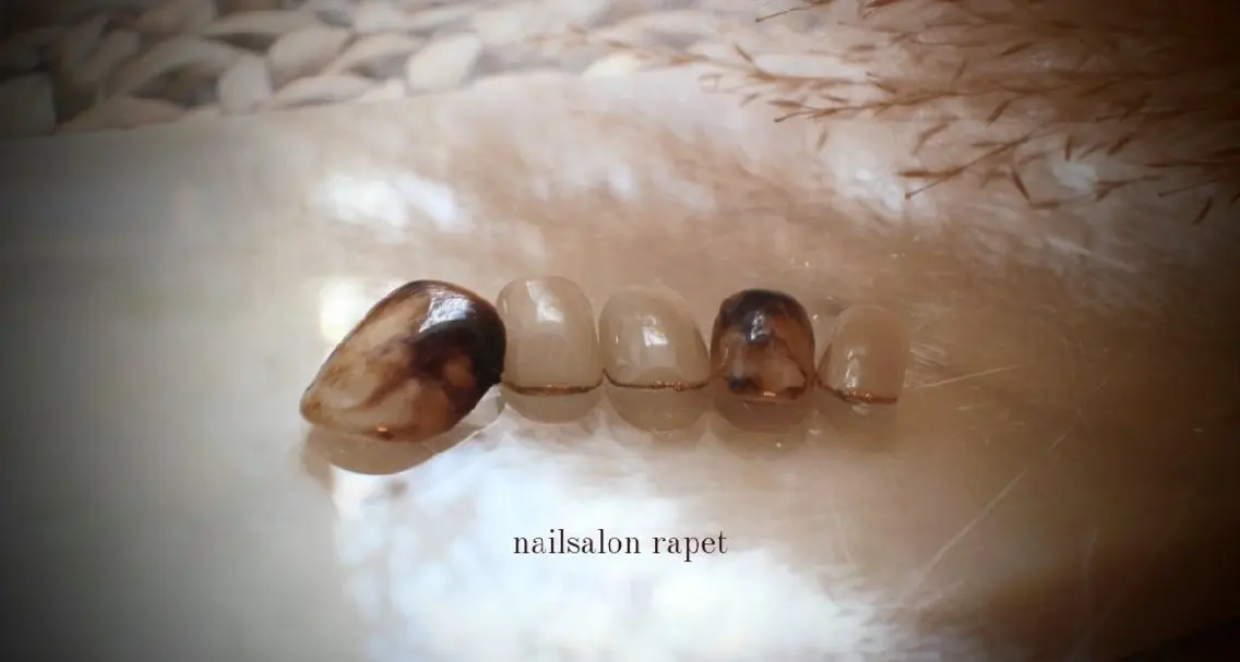ネイル ハンドネイル nailsalon  rapetのネイルデザイン