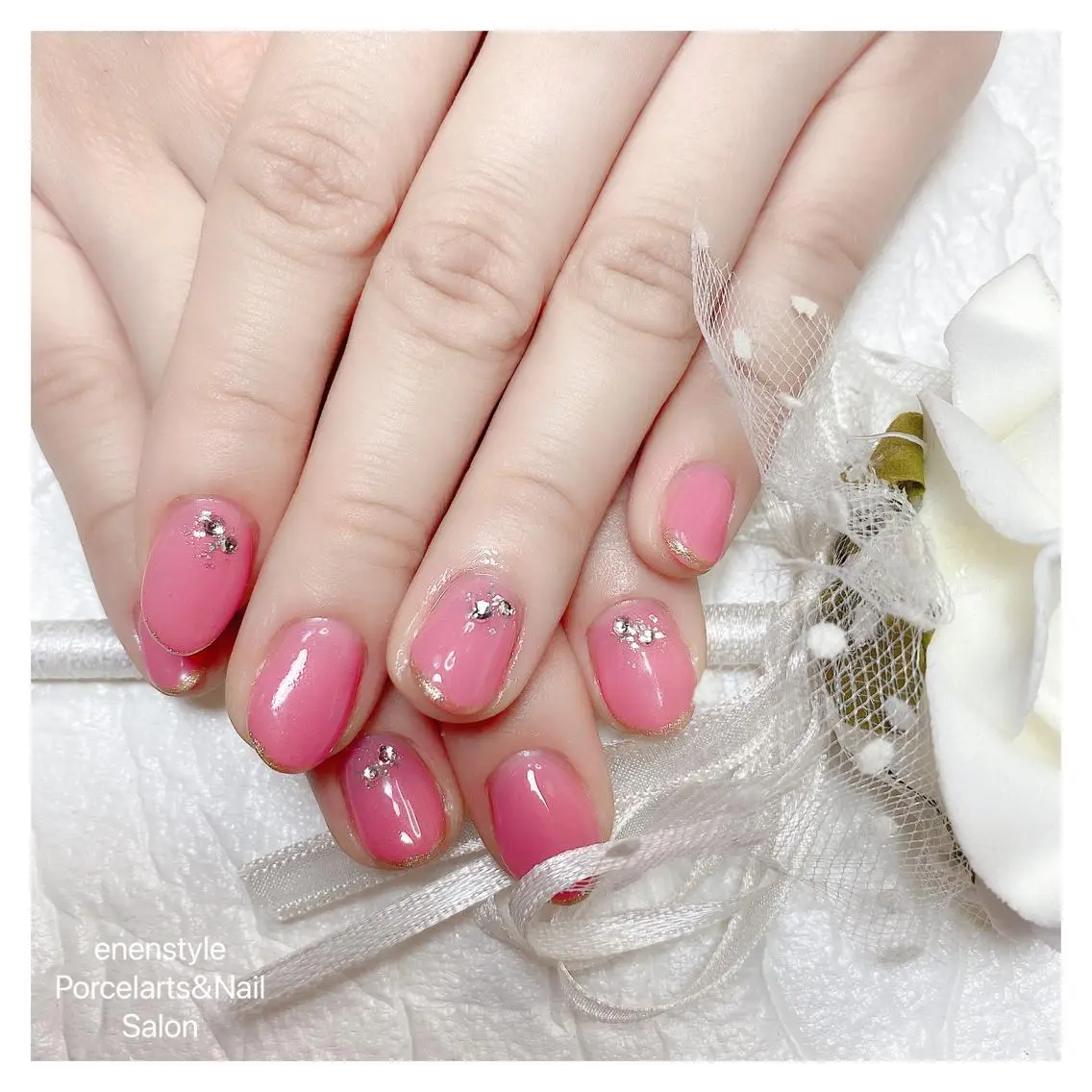 ミディアム ネイル ハンドネイル 🐾enen style 🐾のネイルデザイン