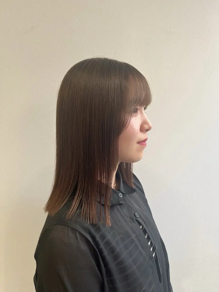 ミディアム CLIQUE 有木 七虹のヘアスタイル