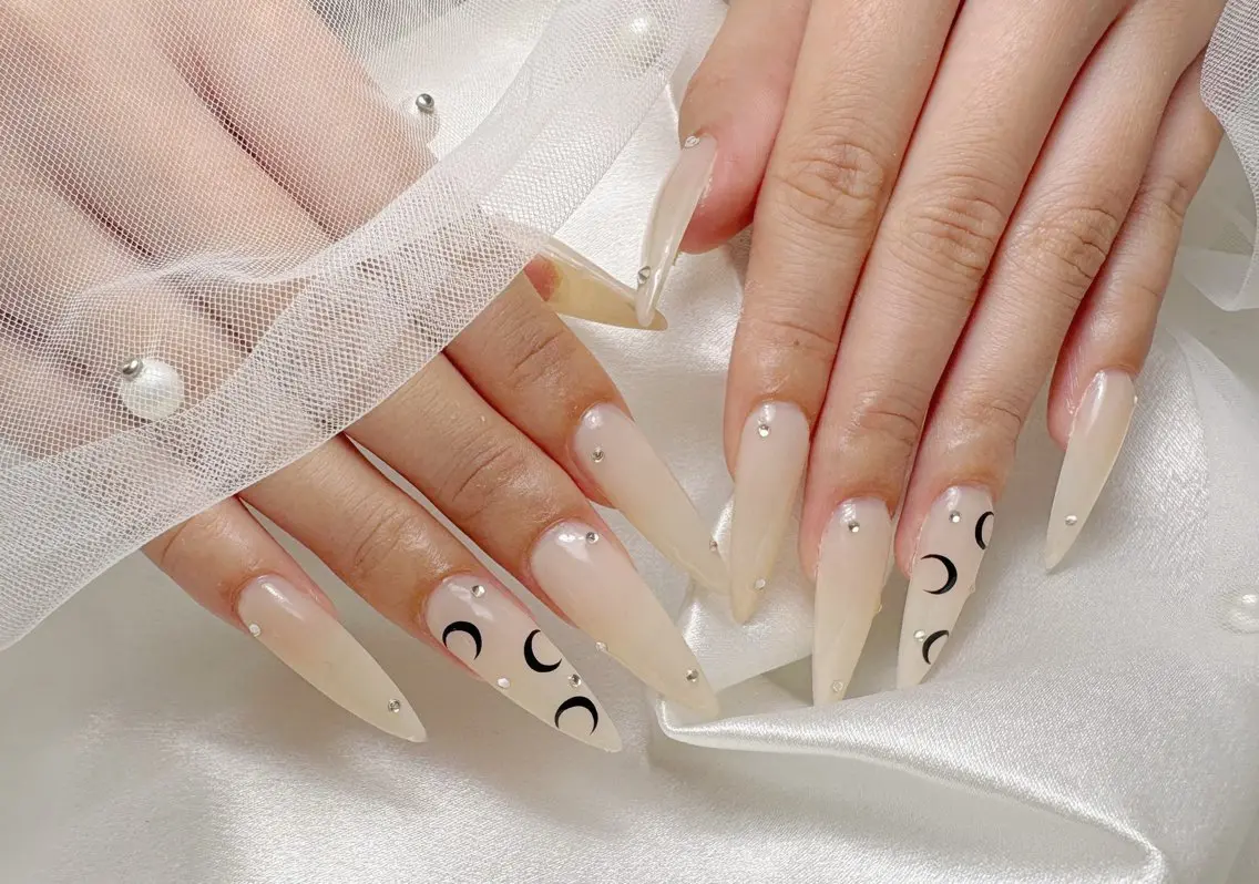 ネイル ネイルチップ ハンドネイル charmant rinaのネイルデザイン