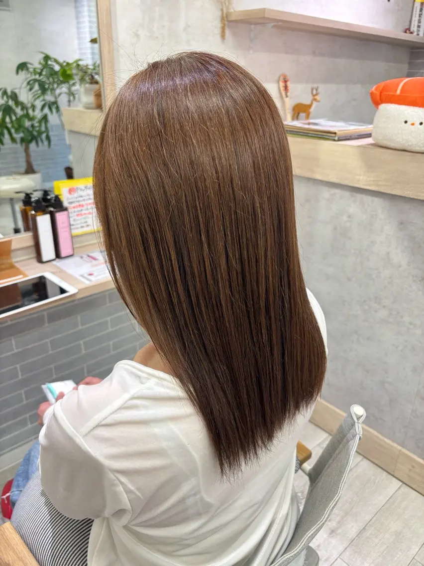 セミロング カラー インナーカラー カラー特化/縮毛矯正 /ヘッドスパ/マナミのヘアスタイル