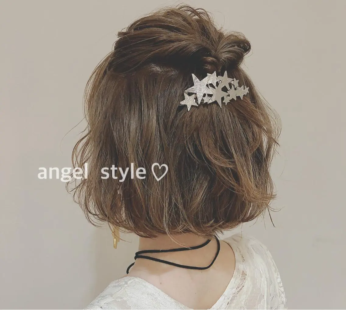 ショート ヘアアレンジ ウルフカット／吉村 桃子のヘアスタイル