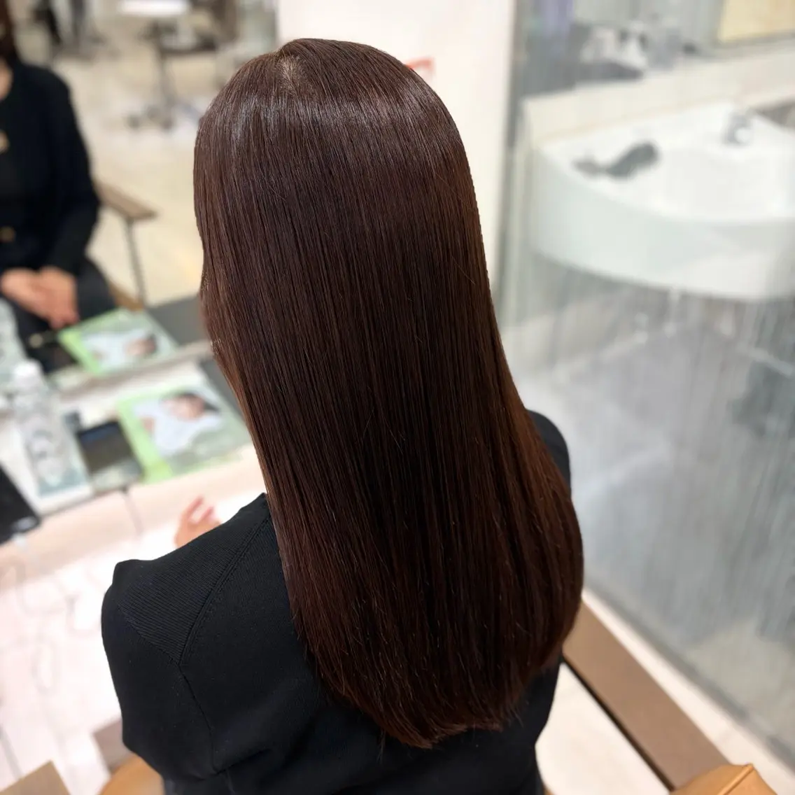ロング カラー ブラウンカラー カシス ヘアカラー あいみ ♬.*ﾟのヘアスタイル