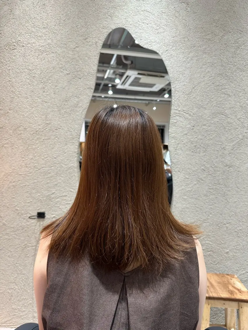 セミロング 縮毛矯正 Shiro RENのヘアスタイル