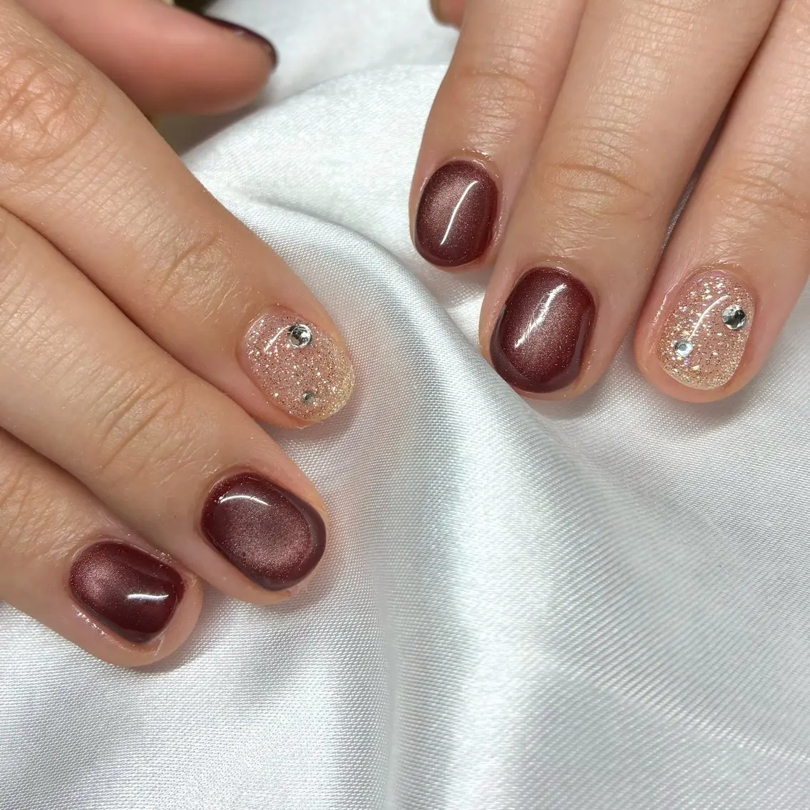 ネイル ジェルネイル マグネットネイル ハンドネイル Nail ヌシん家 AKANEのネイルデザイン