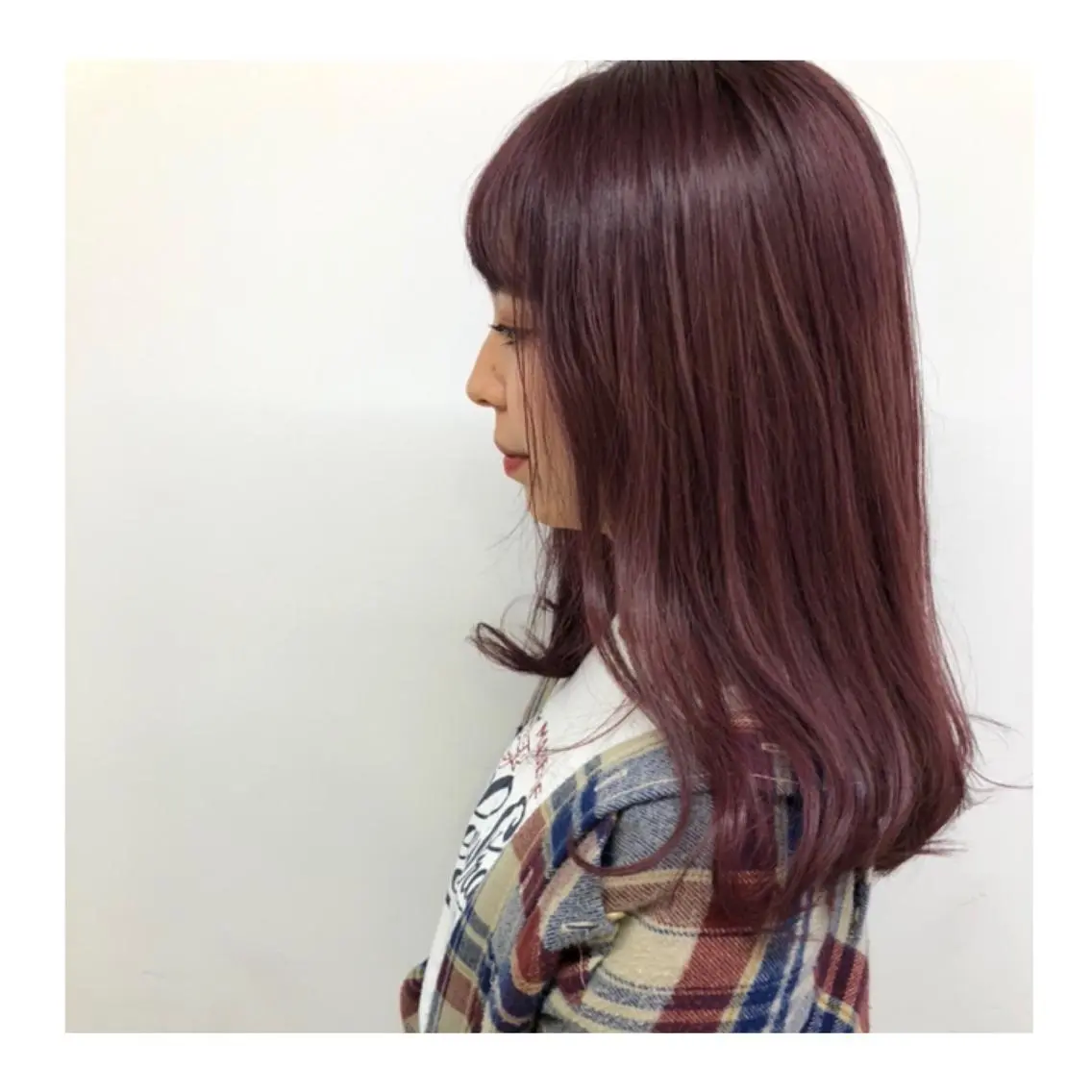 セミロング カラー ブリーチ グレージュ ピンクカラー レイヤーボブ/ボブ 仲川和人のヘアスタイル