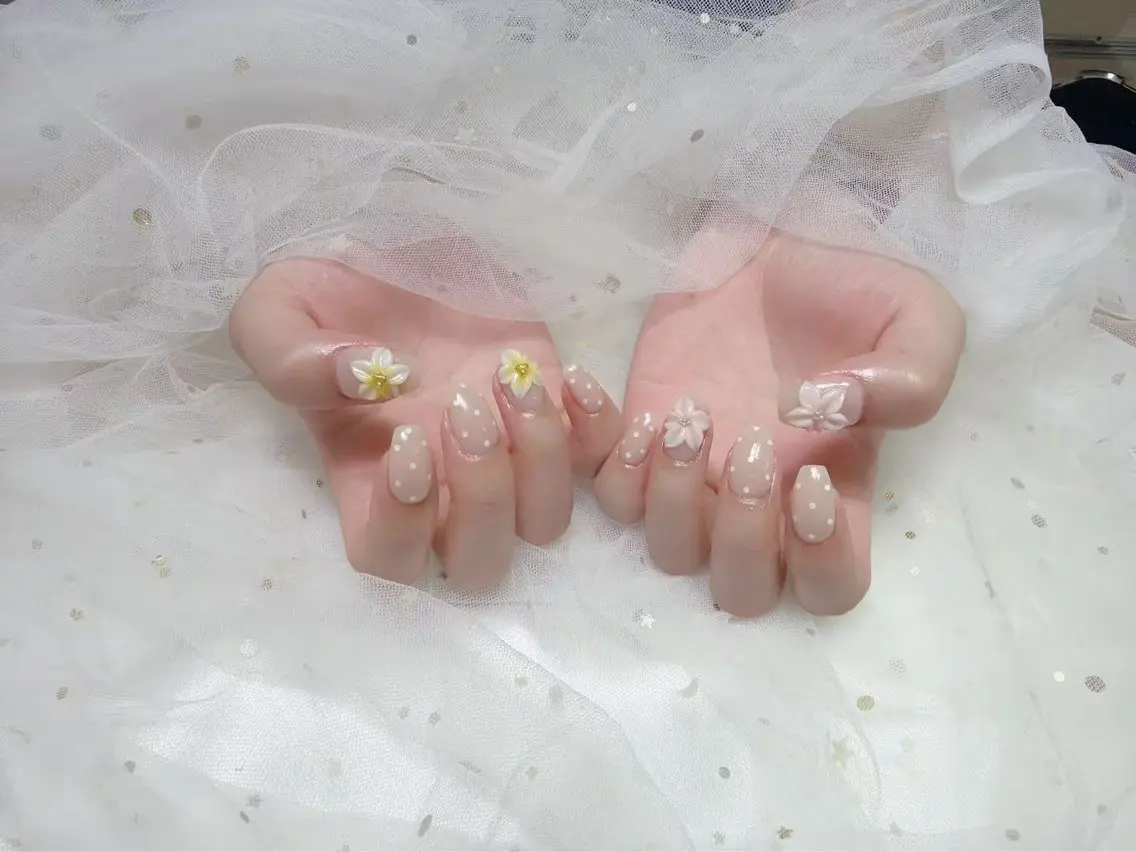 ネイル ジョリ kasumi🌹💅のネイルデザイン