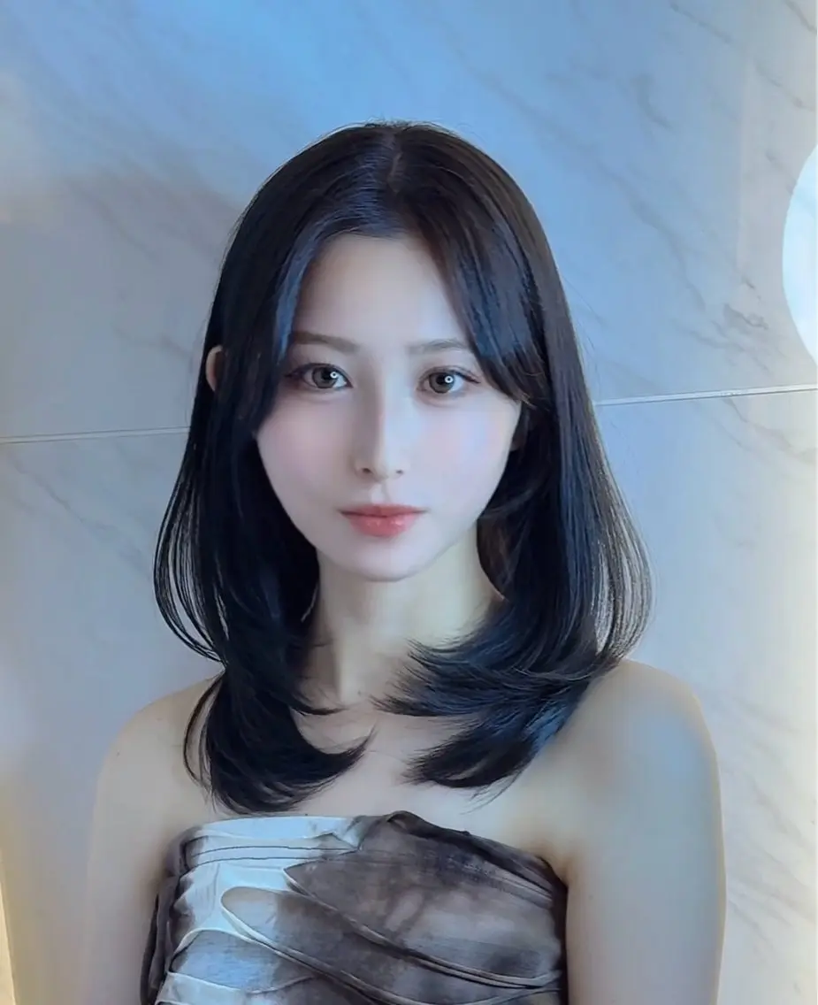 ミディアム 小林 拳人のヘアスタイル