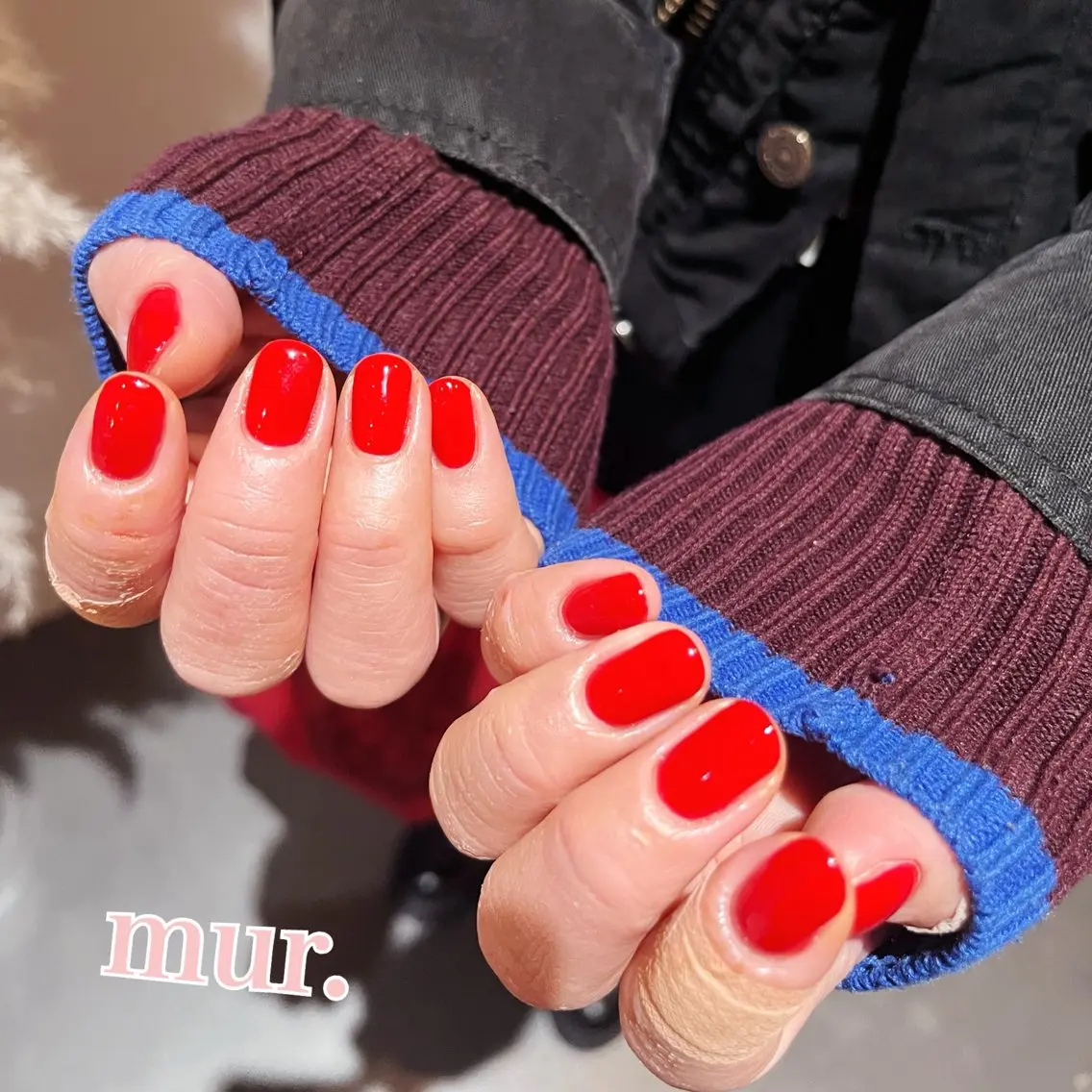 ネイル 赤色 ショートネイル nailsalon mur.のネイルデザイン