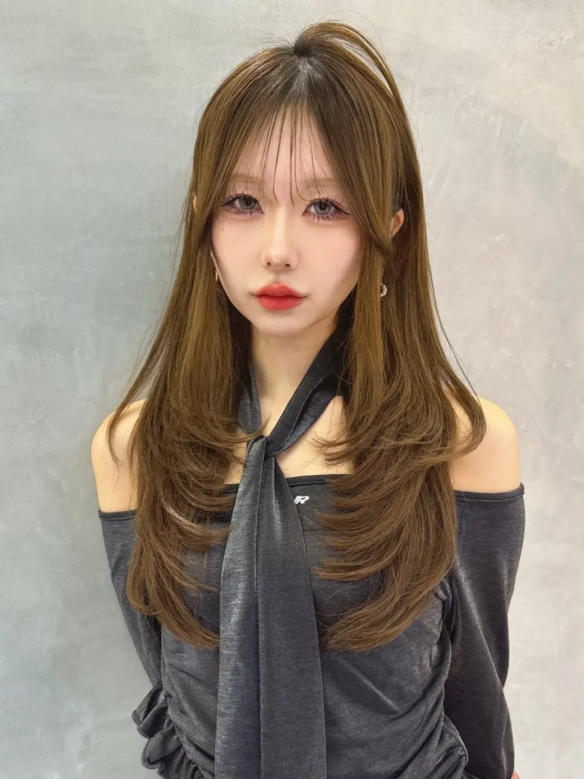 ロング レイヤーカット 栄ロングレイヤー🩵 たいちのヘアスタイル