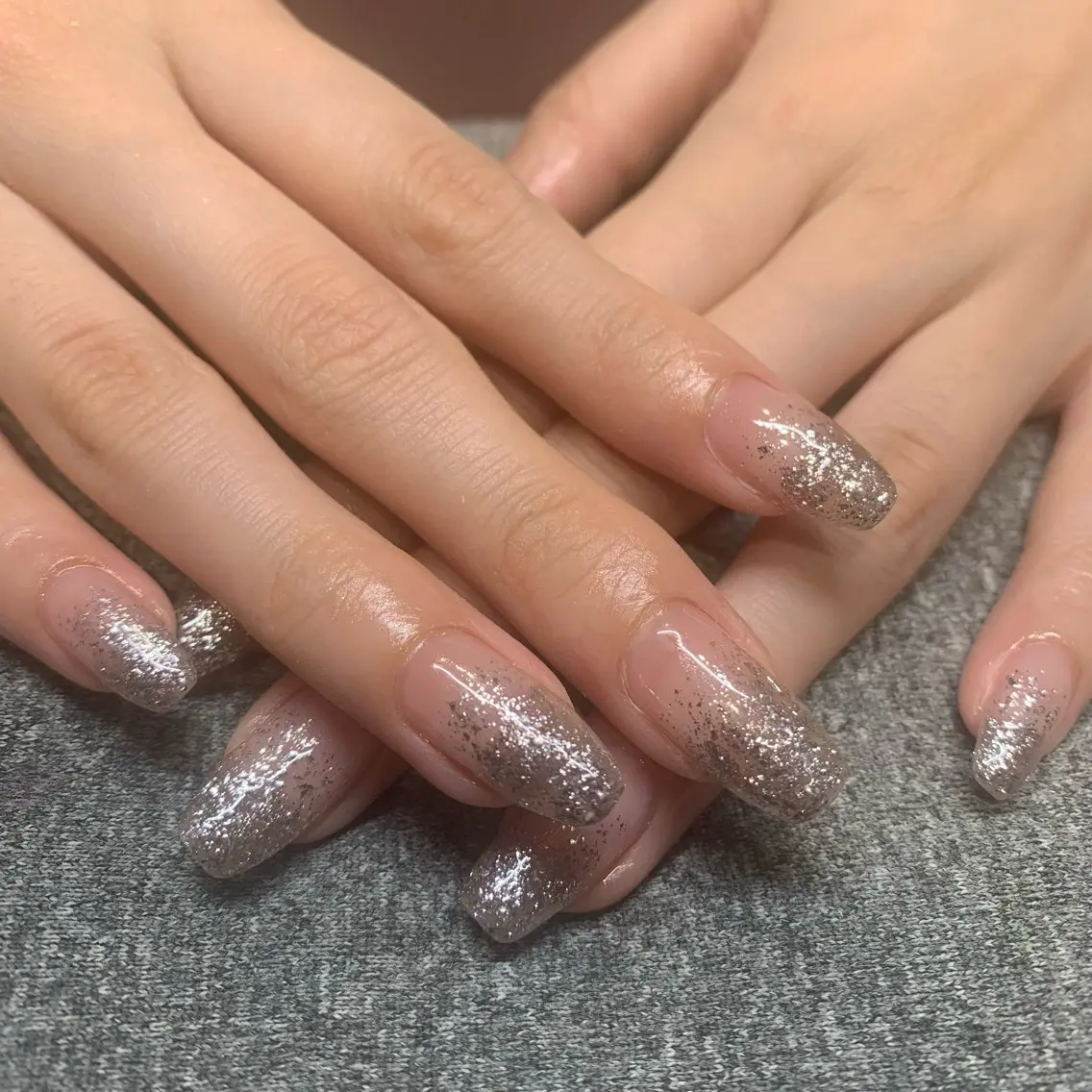 ネイル ラメ(グリッター) ラメグラデーション &robe yurieのネイルデザイン