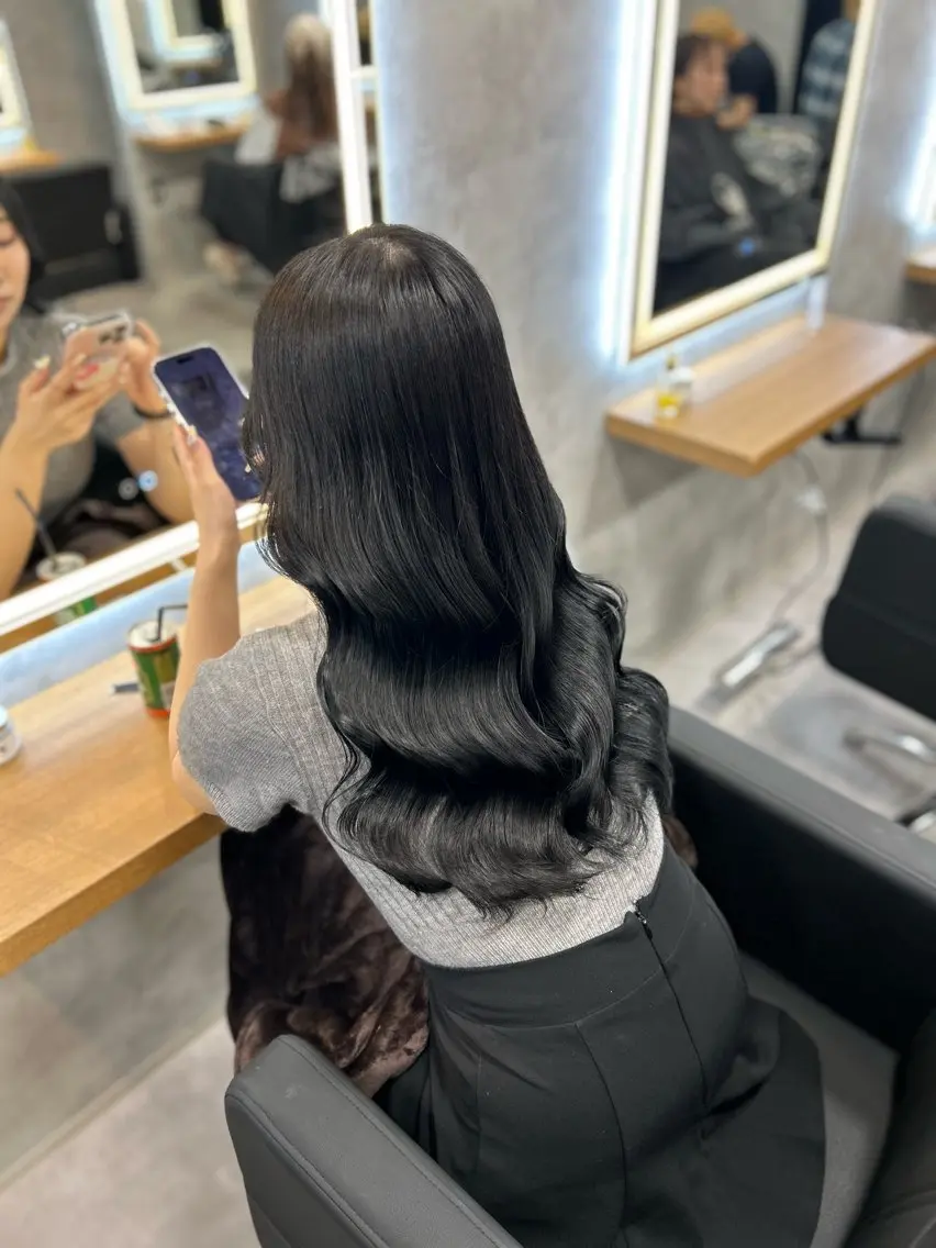 ロング カラー ヘアアレンジ カット ヘアカラー ブリーチなしの達人 🌈KAITOのヘアスタイル