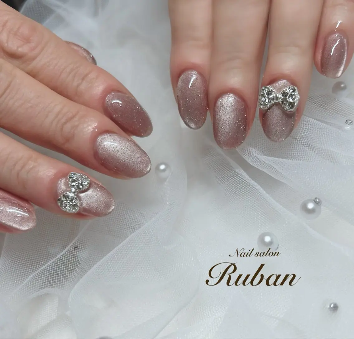 ネイル マグネットネイル ワンカラーネイル リボン Nail salon Rubanのネイルデザイン