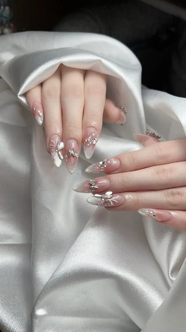 ネイル ハンドネイル SHE Nailのネイルデザイン