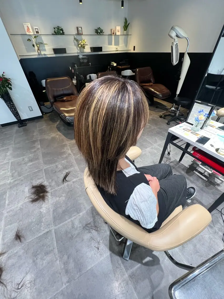 ミディアム 福田 秀好のヘアスタイル