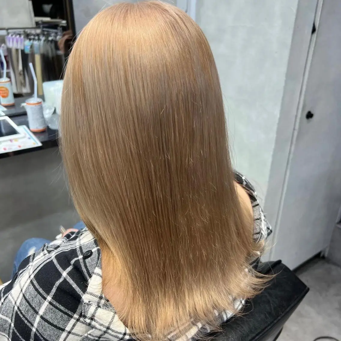 セミロング カラー ヘアアレンジ シールエクステ アッシュ バレイヤージュ ベージュカラー ブリーチ ヘアカラー トリートメント ar+ ❤︎ maiのヘアスタイル