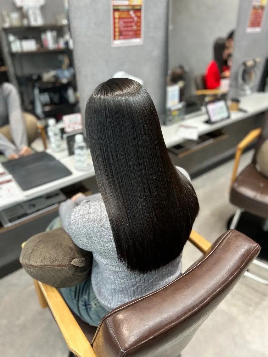 ロング カット 縮毛矯正 斉藤 陸のヘアスタイル