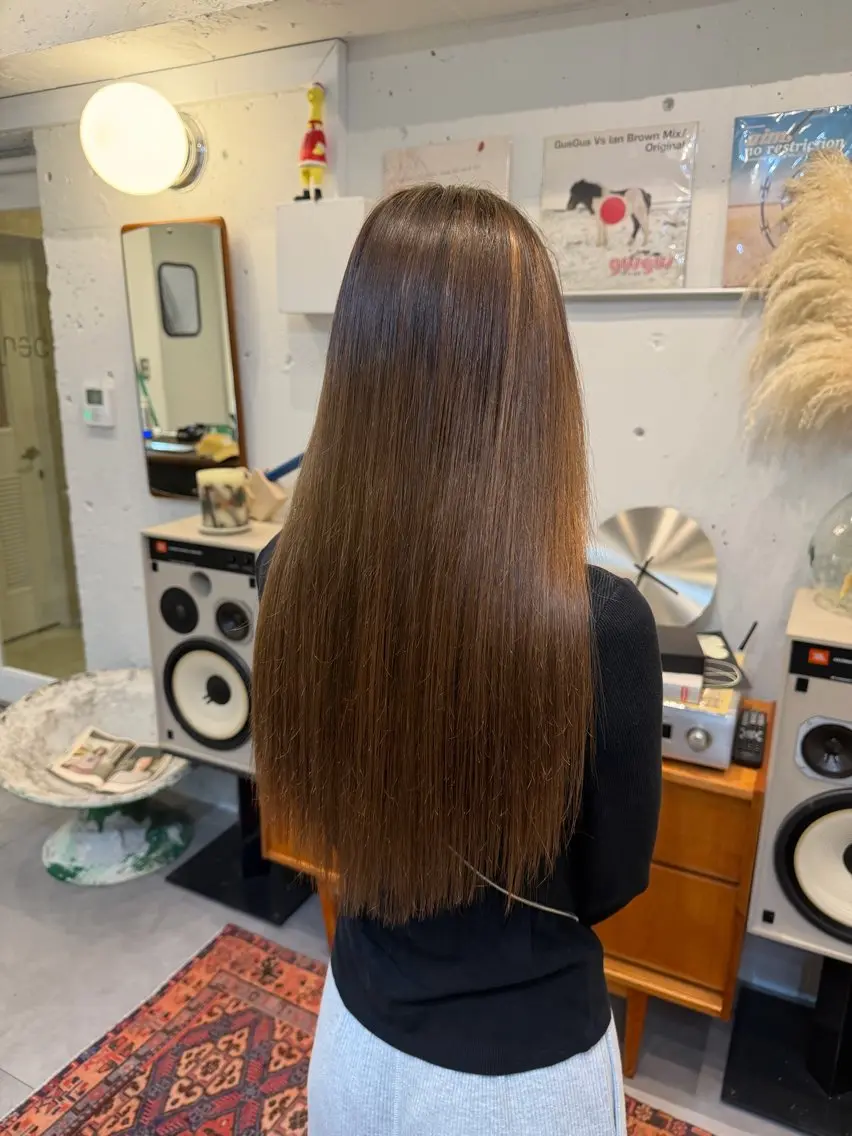 エクステ 黒田 千晴のヘアスタイル