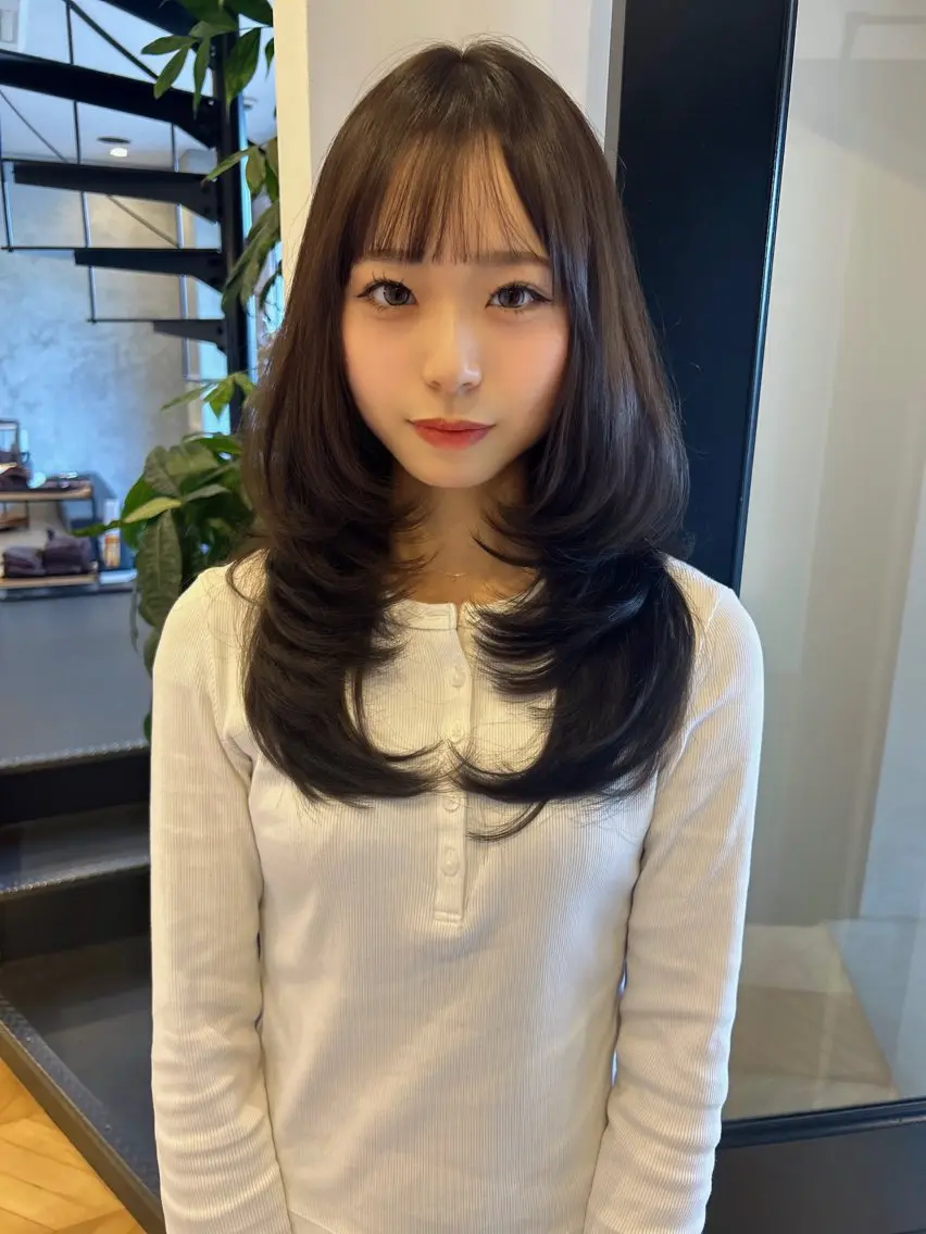 ロング カラー 透明感カラー カット ヘアカラー トリートメント レイヤーカット/長岡 グレージュ/マユ🎀のヘアスタイル