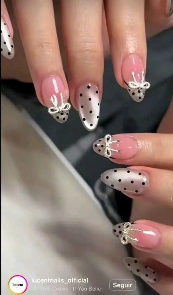 ネイル キラキラネイル ストーンネイル Michan Nailのネイルデザイン